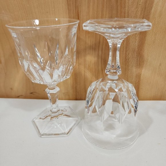 2) Chaumont Crystal Wine Goblets Cristal D'Arques Durand 5.5" spiky linear cuts - Picture 6 of 9